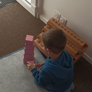 Atelier Montessori enfant en IEF 3-15 ans